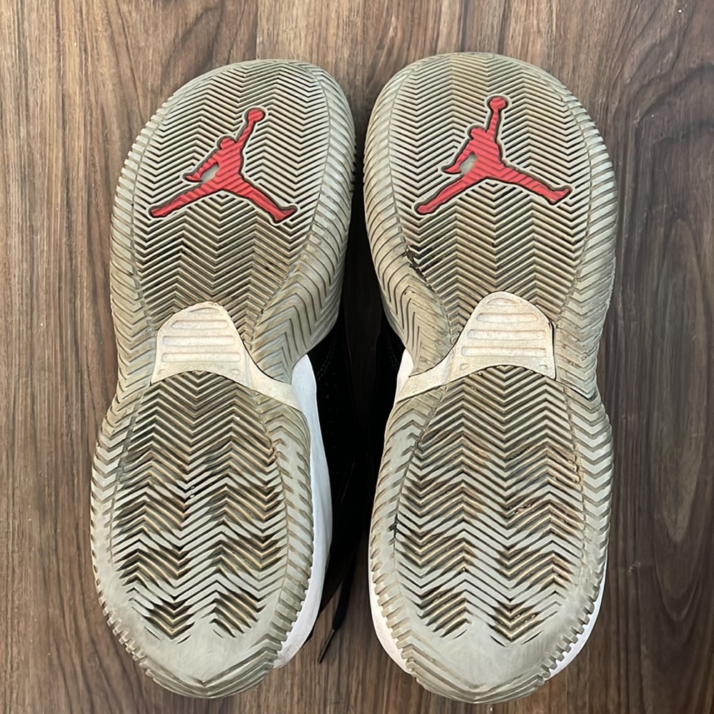 Jordan Stay Loyal - Picture 5 of 7